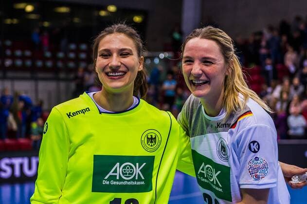 EC Quali Germany Spain Isabel Roch 16 Germany Franziska Mueller 28 Germany EURO Qualifying Germany Spain Stuttgart 21 03 18 Handball EC Quali Stuttgart Baden Wuerttemberg Germany Scharrena