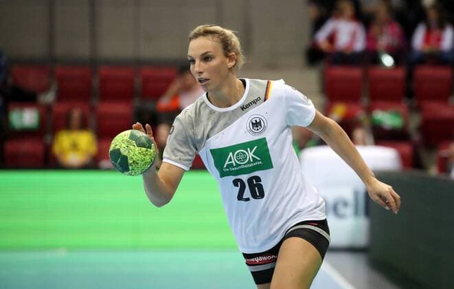 Handball Women DHB Germany Spain Germany Stuttgart 21 03 2018 Handball World Cup Women DHB Germany Spain Angie Geschke Germany