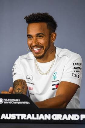 22nd March 2018, Melbourne Grand Prix Circuit, Melbourne, Australia; Melbourne Formula One Grand Prix, Arrivals and press conference PK Pressekonferenz Lewis Hamilton (Great Britain) of Mercedes AMG Petronas F1 Team laughs during a press conference  ActionPlus12003706