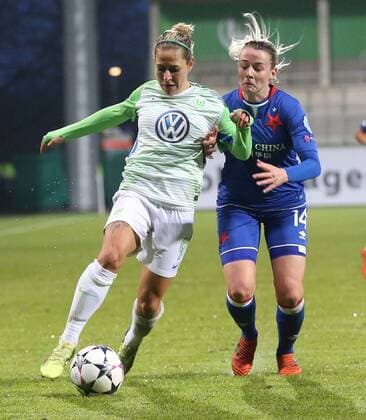 VfL Women vs Prague Womens Football Champions League Quarterfinals VfL Wolfsburg vs Slavia Prague AOK stadium picture shows Anna Pale VfL 9 Wolfsburg