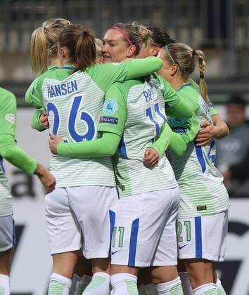 VfL Women vs Prague Womens Football Champions League Quarter-Finals VfL Wolfsburg vs Slavia Prague AOK Stadium Image shows rejoicing after scoring the 1 0 by Pernille Harder VfL 22 Wolfsburg