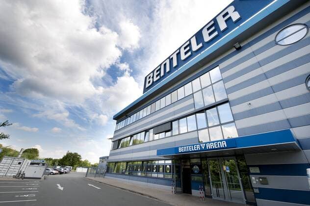 Fußball, Stadiongeschichte SC Paderborn - PADERBORN, GERMANY: Impressions of the Benteler Arena of the SC Paderborn 07 football club who got promoted into the Bundesliga in May 2014, Tuesday 15 July 2014. CHRISTOPHExKETELS  x60378505x