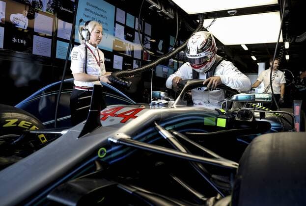 Motorsports: FIA Formula One World Championship WM Weltmeisterschaft 2018, Melbourne, Victoria : Motorsports: Formula 1 2018 Rolex Australian Grand Prix, 44 Lewis Hamilton (GBR, Mercedes AMG Petronas F1 Team), Melbourne Australia