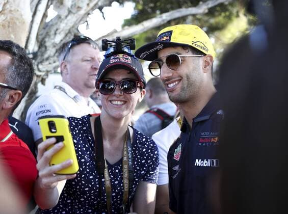 Motorsports: FIA Formula One World Championship WM Weltmeisterschaft 2018, Melbourne, Victoria : Motorsports: Formula 1 2018 Rolex Australian Grand Prix, 3 Daniel Ricciardo (AUS, Red Bull Racing), Melbourne Australia