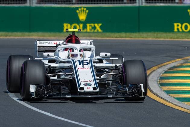 Charles Leclerc Alfa Romeo Sauber F1 team with his car on the track Grand Prix of Australia 2018 free practice training Motorsport Formula 1 23 03 2018 Melbourne Copyright: xIllman Eibner-Pressefotox Ep_eer