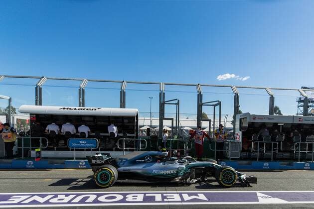 Valtteri Bottas Mercedes AMG Petronas Formula One team drives through the pit lane Grand Prix of Australia 2018 free practice Motorsport Formula 1 23 03 2018 Melbourne Copyright: xIllman Eibner-Pressefotox Ep_eer