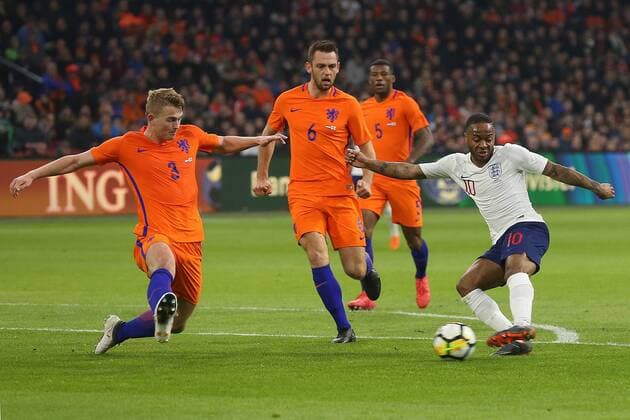 Netherlands v England International Friendly L?nderspiel Raheem Sterling of England has a shot on goal during the International Friendly match at Amsterdam Arena, Amsterdam Content Not Available For UK Newspapers Copyright: xPaulxChestertonx FIL-11538-0033