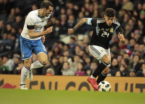 March 23, 2018 - Manchester, England, United Kingdom - Diego Perotti during the International Friendly Länderspiel match between Italy and Argentina at Etihad Stadium on March 23, 2018 in Manchester, England. Italy v Argentina - International Friendly  - ZUMAn230 20180323_zaa_n230_438 Copyright: xLorisxRosellix