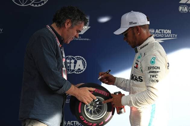 24th March 2018, Melbourne Grand Prix Circuit, Melbourne, Australia; Melbourne Formula One Grand Prix, qualifying; Mercedes AMG Petronas Motorsport AMG F1 Team; Lewis Hamilton, Scuderia Ferrari, Kimi Raikkonen and Sebastian Vettel  ActionPlus12004850