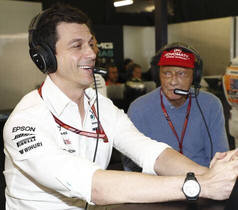 Motorsports: FIA Formula One World Championship WM Weltmeisterschaft 2018, Melbourne, Victoria : Motorsports: Formula 1 2018 Rolex Australian Grand Prix, Niki Lauda (AUT, Mercedes AMG Petronas Formula One Team),Toto Wolff (AUT, Mercedes AMG Petronas Formula One Team) Melbourne Australia