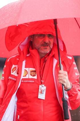 Maurizio Arrivabene Team Principal Scuderia Ferrari with Umbrella Grand Prix of Australia 2018 Race Motorsport Formula 1 24 03 2018 Melbourne Copyright: xIllman Eibner-Pressefotox EP_eer