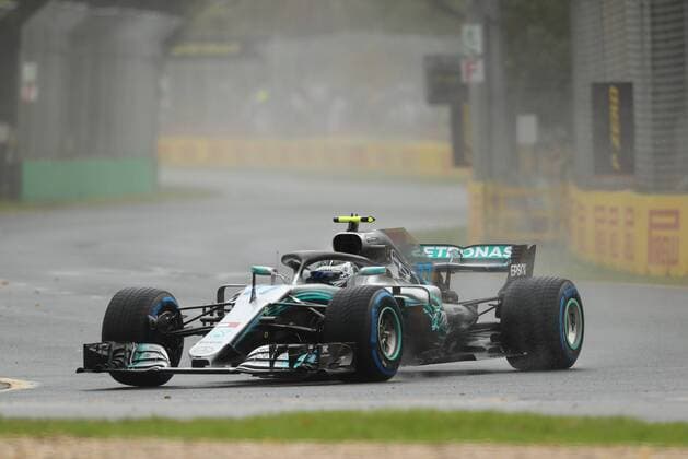 Valtteri Bottas Mercedes AMG Petronas Formula One team with his car on the track Grand Prix of Australia 2018 Race Motorsport Formula 1 24 03 2018 Melbourne Copyright: xIllman Eibner-Pressefotox EP_eer