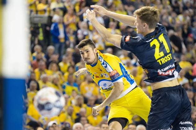 2018.03.24 Kielce Pilka reczna mezczyzn Liga Mistrzow sezon 2017 2018 PGE Vive Kielce - Rhein-Neckar Loewen N z Alex Dujshebaev Foto Lukasz Laskowski PressFocus 2018.03.24 Kielce Handball VELUX EHF Champions League Last 16 PGE Vive Kielce - Rhein-Neckar Loewen Alex Dujshebaev Credit: Lukasz Laskowski PressFocus NEWSPIX.PL --- Newspix.pl  20180324_aPF_015