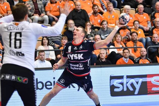 IFK Kristianstad SG Flensburg Handewitt EHF Champions League Kristianstad 24 03 18 Kristianstad 24 03 18 Sport Handball VELUX EHF Champions League Season 2017 2018 Eighth finals IFK Kristianstad SG Flensburg Handewitt Holger Glandorf SG Flensburg Handewitt 09 Richard Kappelin IFK Kristianstad 16 xmmkx