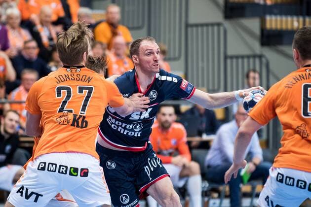 180324 Flensburg Holger Glandorf during the Champions League match between Kristianstad and Flensburg on March 24, 2018 in Kristianstad  Copyright: AvdoxBilkanovic BB180324AB035