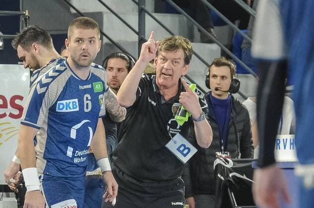 Velimir Petkovic Coach Fuchse Berlin - Drago Vukovic (Fuchse Berlin) HANDBALL : Saint Raphael vs Fuchse Berlin - EHF Cup - Phase de groupe - Saint Raphael - 24 03 2018 NorbertScanella Panoramic 