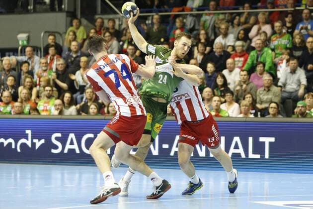 Viachaslau Bokhan Minsk 74 Christian O Sullivan Magdeburg 24 Mikalai Aliokhin Minsk 13 Duel Combat tackle Handball EHC Cup SC Magdeburg SKA Minsk xtgx