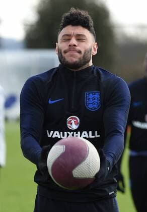 England Training Alex Oxlade-Chamberlain of England during training at Enfield Training Centre, Enfield Content Not Available For UK Newspapers Copyright: xSimonxDaelx FIL-11552-0049