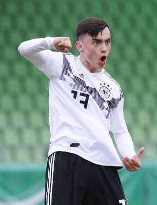 Ulm Football U 16 Internationals Germany vs Italy Paul Nebel GER