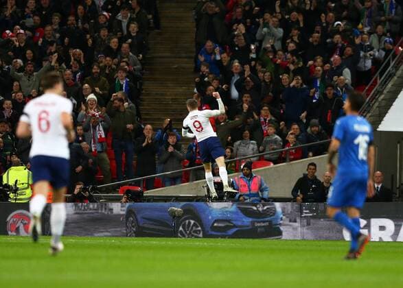 Bilder des Tages - SPORT 27th March 2018, Wembley Stadium, London, England; International Football Friendly, England versus Italy; Jamie Vardy of England celebrates scoring his sides 1st goal in the 26th minute to make it 1-0  ActionPlus12006073