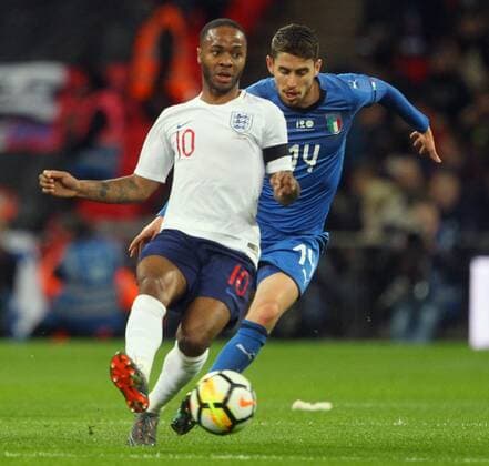 England v Italy International Friendly L?nderspiel Raheem Sterling of England and Jorginho of Italy in action during the International Friendly match at Wembley Stadium, London Content Not Available For UK Newspapers Copyright: xPaulxChestertonx FIL-11556-0012