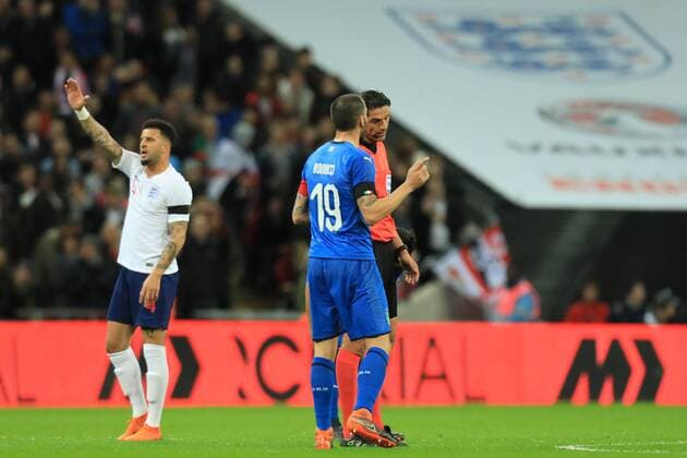 27th March 2018, Wembley Stadium, London, England; International Football Friendly, England versus Italy; Leonardo Bonucci of Italy complains to the referee as Jamie Vardy of England scores making it 1-0 in the 26th minute  ActionPlus12006078