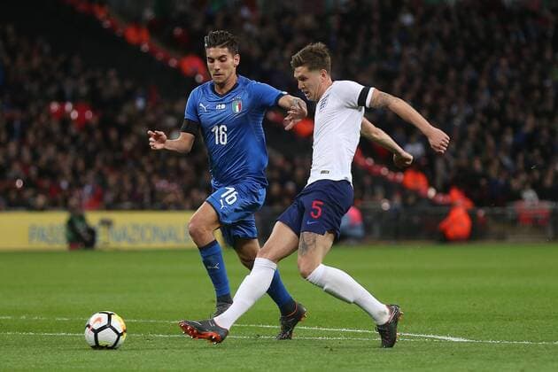 England v Italy International Friendly L?nderspiel Lorenzo Pellegrini of Italy and John Stones of England in action during the International Friendly match at Wembley Stadium, London Content Not Available For UK Newspapers Copyright: xPaulxChestertonx FIL-11556-0061