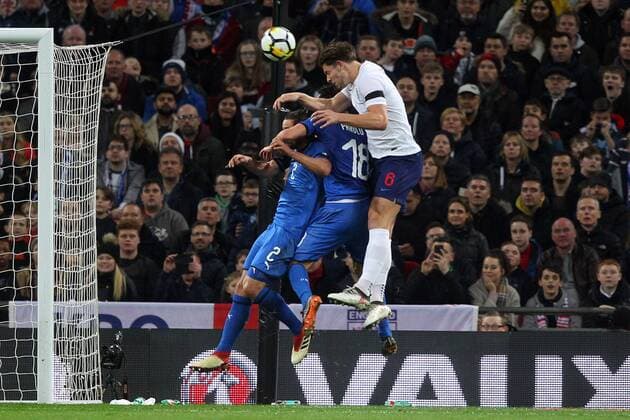 England v Italy International Friendly L?nderspiel James Tarkowski of England heads for goal during the International Friendly match at Wembley Stadium, London Content Not Available For UK Newspapers Copyright: xPaulxChestertonx FIL-11556-0132