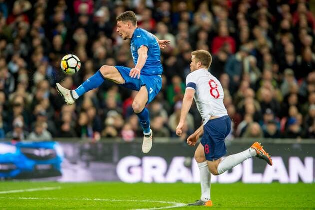 Andrea Belotti of Italy hooks the ball during the International Friendly Länderspiel match between England and Italy at Wembley Stadium, London, England on 27 March 2018. Copyright: xSalvioxCalabresex 19380054