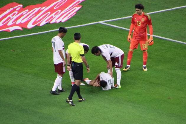 March 28, 2018 - EUM20180328DEP02.JPG.TEXAS, EU., SoccerFutbol-Seleccion Mexicana.- Nestor Araujo se duele de una lesion en la rodilla izquierda, motivo por el cual tuvo que abandonar la cancha al minuto 13, en el encuentro amistoso ante Croacia, de cara al Mundial de Rusa. El defensor pasara la noche en el Texas Health Arlington Memorial Hospital y este miercoles volvera a ser revisado. Foto: Agencia EL UNIVERSALGerardp Velazquez de LeonRCC. Latin News: March 28, 2018  - ZUMAu78_ 20180328_zaf_u78_001 Copyright: xElxUniversalx