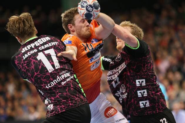 SG Flensburg Handewitt IFK Kristianstad EHF Champions League Flensburg 28 03 18 Flensburg 28 03 18 Sport Handball VELUX EHF Champions League Season 2017 2018 Eighth finals SG Flensburg Handewitt IFK Kristianstad Albin Lagergren IFK Kristianstad 10 Simon Jeppsson SG Flensburg Handewitt 17 Anders Zachariassen SG Flensburg Handewitt 22 xmmkx