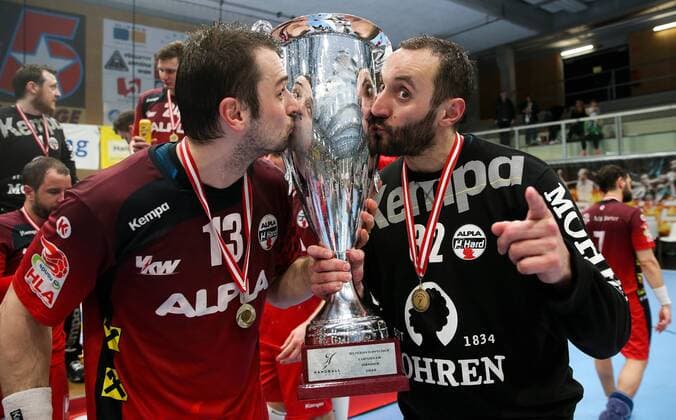 HANDBALL - OEHB Cup, Hard vs West Wien VIENNA,AUSTRIA,31.MAR.18 - HANDBALL - OEHB Cup Final Four, final, HC Hard vs SG Handball Westwien. Image shows Marko Tanaskovic (Hard) and Golub Doknic (Hard). GEPAxpictures xPhilippxBrem
