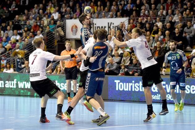Handball Mens EHF Cup Season 2017 18 Group B Foxes Berlin Lugi HF Niclas Paradis No 7 Lugi HF Fabian Wiede No 3 Foxes Berlin Jakob Wickman Modigh No 2 Lugi HF Erik Schmidt No 28 Foxes Berlin Hampus Henningsson No 4 Lugi HF Steffen Feth No 23 Fuchse Berlin 01 04 18 Copyright: xMichaelxHundtx xMatthiasxKochx