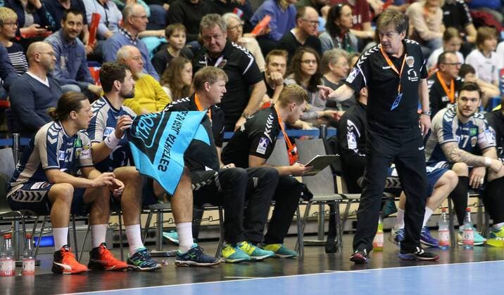 01 04 18 Handball EHF Cup Group B 12 Matchday Füchse Berlin Lugi Lund Picture Coach Velimir Petkovic Handball EHF Cup Füchse Berlin Lugi Lund