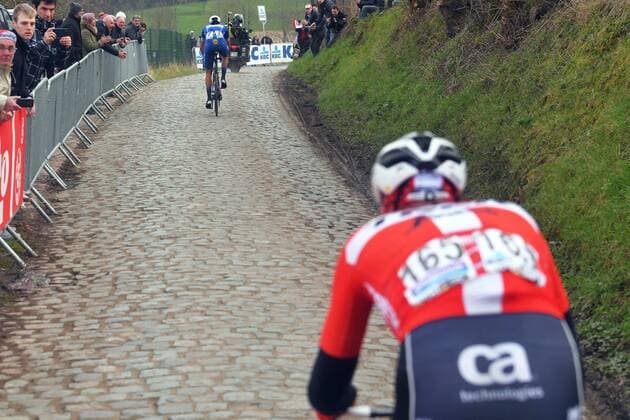 OUDENAARDE, BELGIUM - APRIL 1 : attack of TERPSTRA Niki (NED) of Quick - Step Floors on the Oude Kwaremont in action during the Flanders Classics UCI WorldTour 102nd Ronde van Vlaanderen cycling race with start in Antwerpen and finish in Oudenaarde on April 01, 2018 in Oudenaarde, Belgium, 1 04 2018 CYCLISME : Tour des Flandres - 01 04 2018 PhotoNews Panoramic 
