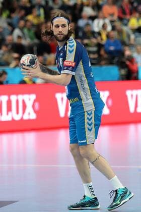 Dean Bombac Kielce 44 on the ball Game scene Cut Out Full Body Single Action Action Handball Champions League Rhein Neckar Löwen PGE Vive Kielce xozx