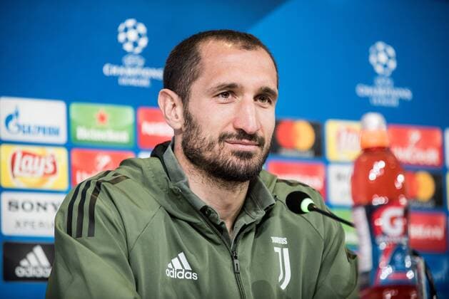 Italy: Juventus press conference PK Pressekonferenz Giorgio Chiellini during the Juventus FC press conference before the UFC mathc against Real Mardird. Allianz Stadium, Turin, Italy 2nd april 2018 Turin Piedmont Italy Italy Allianz Stadium  AlbertoxGandolfo PacificxPress