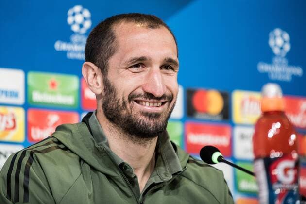 Italy: Juventus press conference PK Pressekonferenz Giorgio Chiellini during the Juventus FC press conference before the UFC mathc against Real Mardird. Allianz Stadium, Turin, Italy 2nd april 2018 Turin Piedmont Italy Italy Allianz Stadium  AlbertoxGandolfo PacificxPress