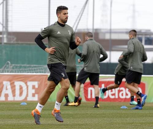 Bilder des Tages - SPORT Entrenamiento de la Juventus. En la imagen, Khedira. Juventus training session. In this picture, Khedira. 