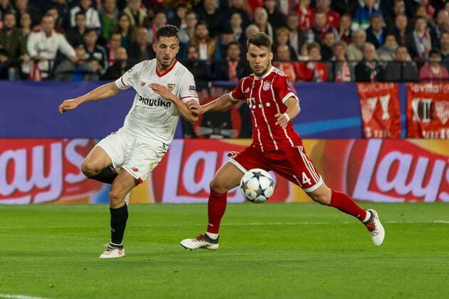 Spain Sevilla 03 04 2018 UEFA Champions League 2017 18 Season Quarter finals First leg Sevilla FC Bayern Munich Pablo Sarabia FCS and Juan Bernat FCB in a duel DeFodi048