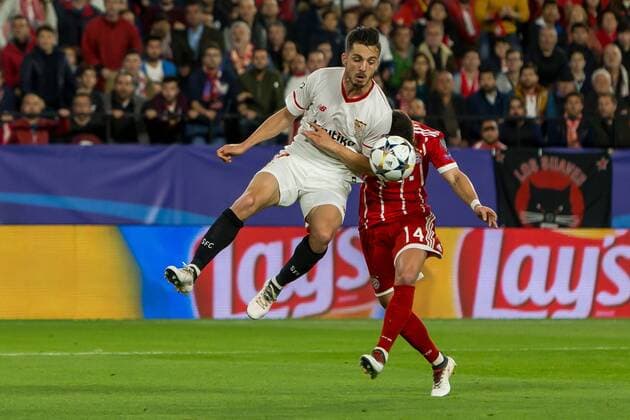 Spain Sevilla 03 04 2018 UEFA Champions League 2017 18 Season Quarter finals First leg Sevilla FC Bayern Munich Pablo Sarabia FCS and Juan Bernat FCB in a duel DeFodi048