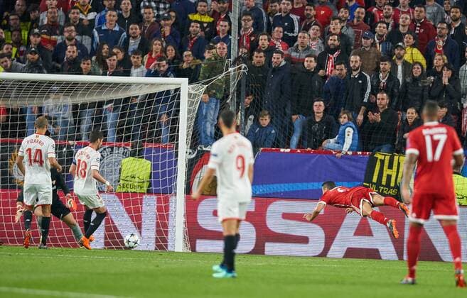 Thiago ALCANTARA FCB 6 Goal scored the Goal to the 1 2 FC SEVILLA FC BAYERN MUENCHEN Quarter-finals First leg Football UEFA Champions League Sevilla Spain 03 04 2018 CL Season 2017 2018 FCB