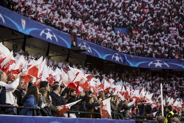 April 3, 2018 - Seville, Spain - Supporters of Sevilla before the UEFA Champions League Quarter-finals (first leg) match between Sevilla FC and FC Bayern Munchen at Estadio Ramon Sanchez Pizjuan Soccer 2018 - Sevilla FC vs FC Bayern Munchen - ZUMAa142 20180403_zap_a142_008 Copyright: xDanielxGonzalezxAcunax
