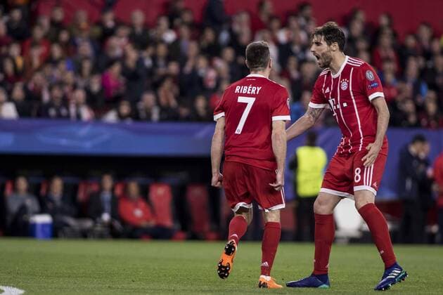 April 3, 2018 - Seville, Spain - FRANCK RIBERY (L ) of Bayern celebrates after scoring 1-1 during the UEFA Champions League Quarter-finals (first leg) match between Sevilla FC and FC Bayern Munchen at Estadio Ramon Sanchez Pizjuan Soccer 2018 - Sevilla FC vs FC Bayern Munchen - ZUMAa142 20180403_zap_a142_013 Copyright: xDanielxGonzalezxAcunax