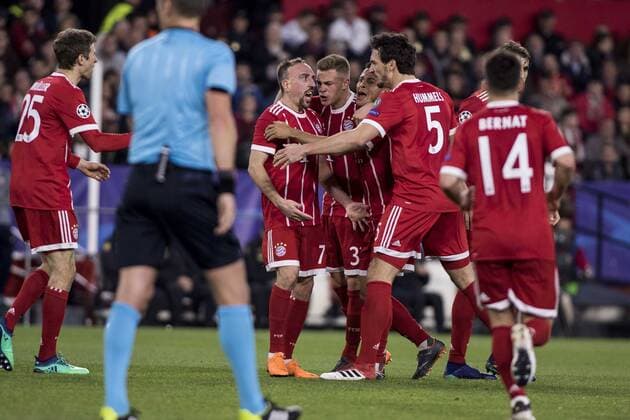 April 3, 2018 - Seville, Spain - FRANCK RIBERY (L ) of Bayern celebrates after scoring 1-1 during the UEFA Champions League Quarter-finals (first leg) match between Sevilla FC and FC Bayern Munchen at Estadio Ramon Sanchez Pizjuan Soccer 2018 - Sevilla FC vs FC Bayern Munchen - ZUMAa142 20180403_zap_a142_014 Copyright: xDanielxGonzalezxAcunax