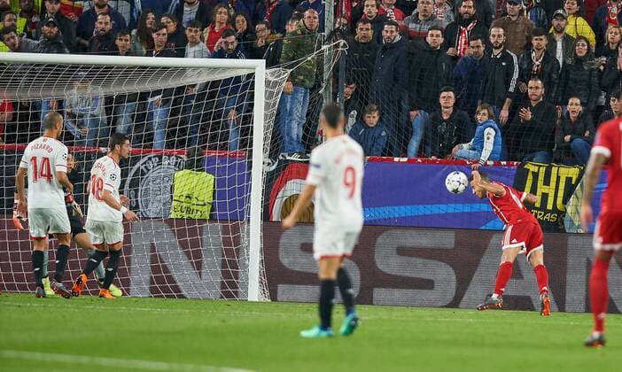 Thiago ALCANTARA FCB 6 Goal scored the Goal to the 1 2 FC SEVILLA FC BAYERN MUENCHEN Quarter-finals First leg Football UEFA Champions League Sevilla Spain 03 04 2018 CL Season 2017 2018 FCB