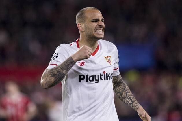 April 3, 2018 - Seville, Spain - SANDRO RAMIREZ of Sevilla laments after missing a chance at goal during the UEFA Champions League Quarter-finals (first leg) match between Sevilla FC and FC Bayern Munchen at Estadio Ramon Sanchez Pizjuan Soccer 2018 - Sevilla FC vs FC Bayern Munchen - ZUMAa142 20180403_zap_a142_034 Copyright: xDanielxGonzalezxAcunax