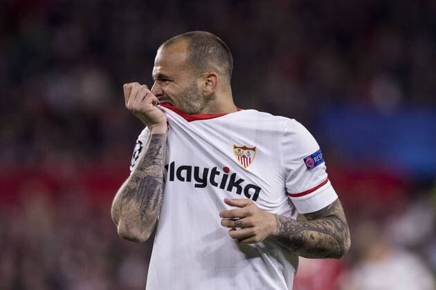 April 3, 2018 - Seville, Spain - SANDRO RAMIREZ of Sevilla laments after missing a chance at goal during the UEFA Champions League Quarter-finals (first leg) match between Sevilla FC and FC Bayern Munchen at Estadio Ramon Sanchez Pizjuan Soccer 2018 - Sevilla FC vs FC Bayern Munchen - ZUMAa142 20180403_zap_a142_037 Copyright: xDanielxGonzalezxAcunax