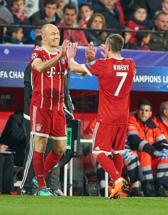 Arjen ROBBEN FCB 10 Franck RIBERY FCB 7 Substitution Substitution Substitution, Change of player FC SEVILLA FC BAYERN MUENCHEN 1 2 Quarter-finals First leg Soccer UEFA Champions League Sevilla Spain 03 04 2018 CL Season 2017 2018 FCB