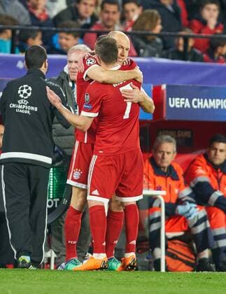 Arjen ROBBEN FCB 10 Franck RIBERY FCB 7 Substitution Substitution Substitution, Change of player FC SEVILLA FC BAYERN MUENCHEN 1 2 Quarter-finals First leg Soccer UEFA Champions League Sevilla Spain 03 04 2018 CL Season 2017 2018 FCB